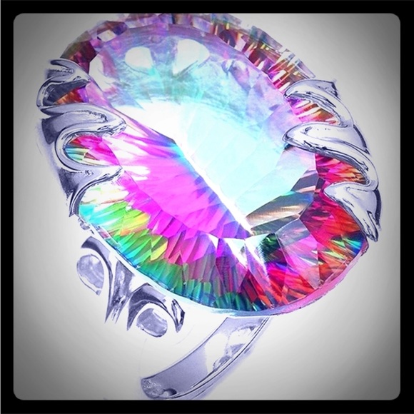 Womens silver Ring Mystic Topaz Oval Solitaire Nwt - Picture 2 of 4